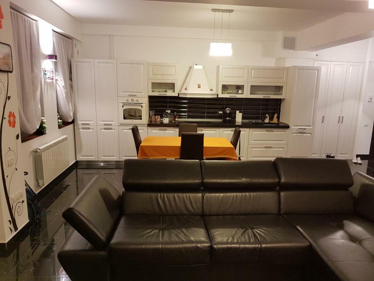 Apartament Mamaia Sat Năvodari المظهر الخارجي الصورة